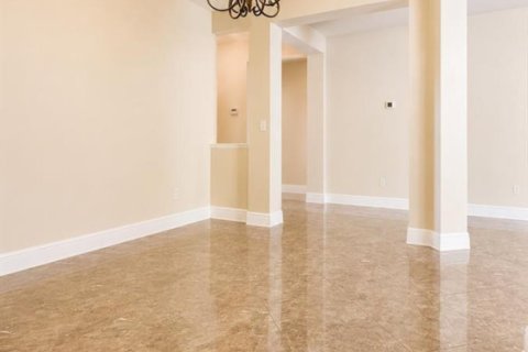 House in Orlando, Florida 3 bedrooms, 173.54 sq.m. № 2180233 - photo 6