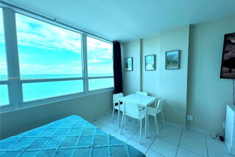 Copropriété à louer à Miami Beach, Floride: 35.3 m2 № 2007577 - photo 6