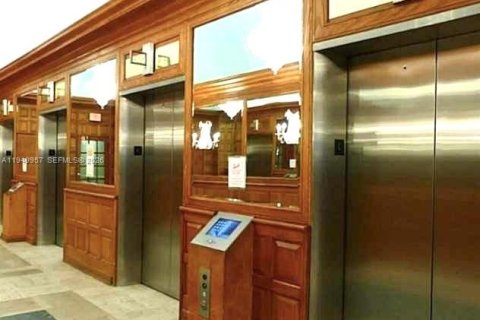 Copropriété à louer à Miami Beach, Floride: 35.3 m2 № 2007577 - photo 20