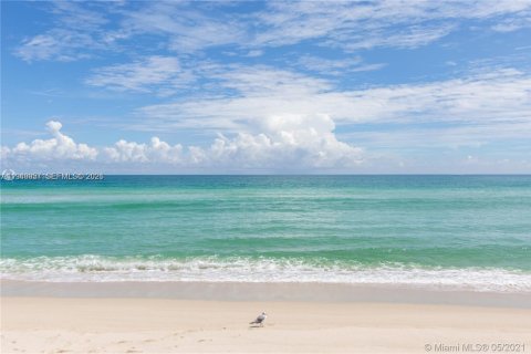 Copropriété à louer à Miami Beach, Floride: 35.3 m2 № 2007577 - photo 27