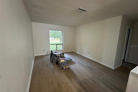 Villa ou maison à louer à Brooksville, Floride: 3 chambres, 132.66 m2 № 2091932 - photo 14