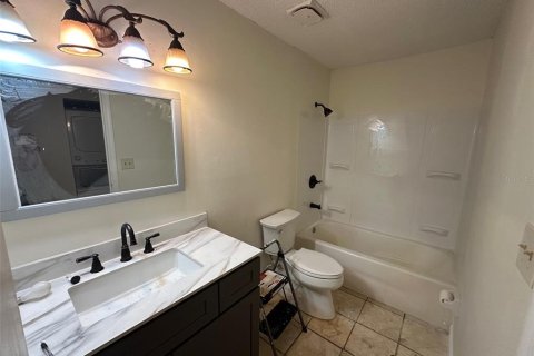 Villa ou maison à louer à Brooksville, Floride: 3 chambres, 132.66 m2 № 2091932 - photo 8