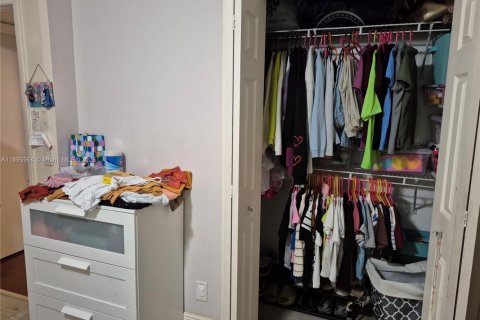 Condominio en alquiler en Weston, Florida, 2 dormitorios, 113.34 m2 № 1949935 - foto 23