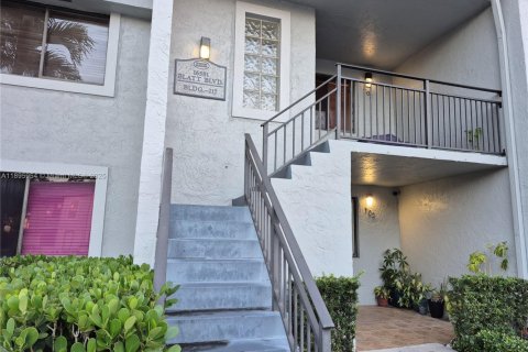 Condominio en alquiler en Weston, Florida, 2 dormitorios, 113.34 m2 № 1949935 - foto 30