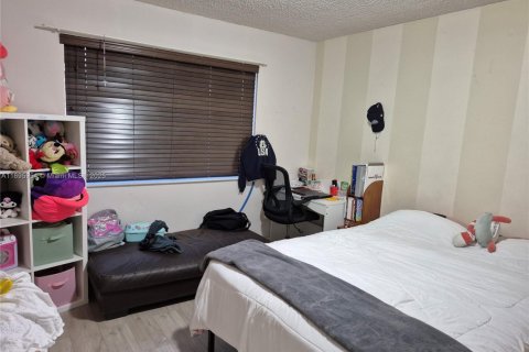 Condominio en alquiler en Weston, Florida, 2 dormitorios, 113.34 m2 № 1949935 - foto 22
