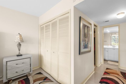 Copropriété à vendre à Pompano Beach, Floride: 3 chambres, 139.35 m2 № 2084610 - photo 14