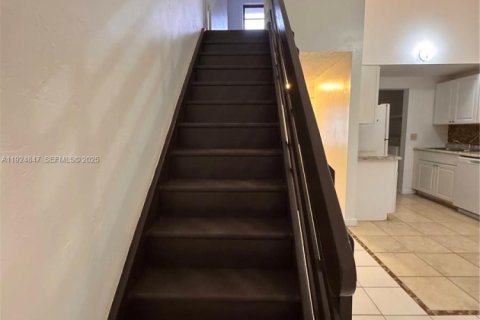 Снять в аренду таунхаус в Мирамар, Флорида 3 спальни, 96.62м2, № 1983086 - фото 9