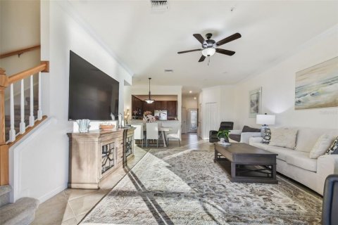 Townhouse in Venice, Florida 3 bedrooms, 181.07 sq.m. № 2092042 - photo 4