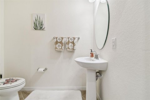 Townhouse in Venice, Florida 3 bedrooms, 181.07 sq.m. № 2092042 - photo 6