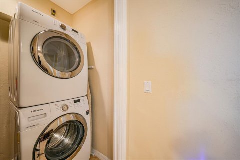 Copropriété à louer à Punta Gorda, Floride: 3 chambres, 132.01 m2 № 2418758 - photo 13