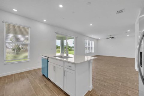 House in Palm Bay, Florida 4 bedrooms, 244.15 sq.m. № 1786065 - photo 21