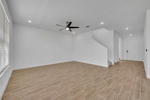 House in Palm Bay, Florida 4 bedrooms, 244.15 sq.m. № 1786065 - photo 11