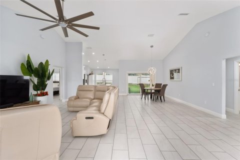 Villa ou maison à vendre à Summerfield, Floride: 3 chambres, 157.93 m2 № 1723534 - photo 3