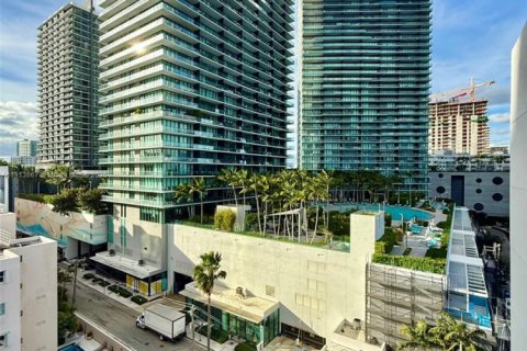 Condominio en alquiler en Miami, Florida, 2 dormitorios, 114.08 m2 № 1968968 - foto 19
