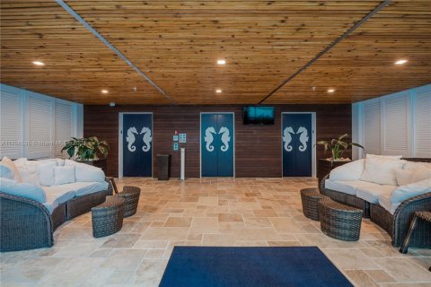 Купить кондоминиум в Санни-Айлс-Бич, Флорида 1 спальня, 62.43м2, № 1984890 - фото 6