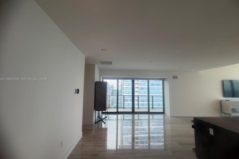 Снять в аренду кондоминиум в Майами, Флорида 3 спальни, 174.47м2, № 2044327 - фото 8