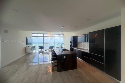 Снять в аренду кондоминиум в Майами, Флорида 3 спальни, 174.47м2, № 2044327 - фото 10