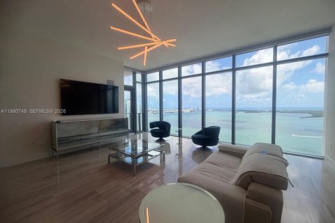 Снять в аренду кондоминиум в Майами, Флорида 3 спальни, 174.47м2, № 2044327 - фото 18