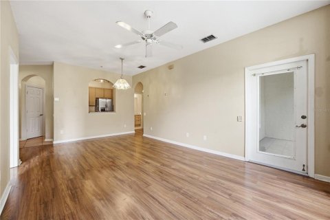 Copropriété à louer à Orlando, Floride: 2 chambres, 97.55 m2 № 2112619 - photo 7