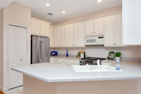Condominio en venta en Tampa, Florida, 2 dormitorios, 145.39 m2 № 1834870 - foto 11