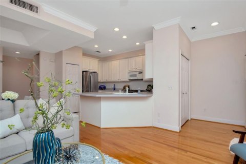 Condominio en venta en Tampa, Florida, 2 dormitorios, 145.39 m2 № 1834870 - foto 8