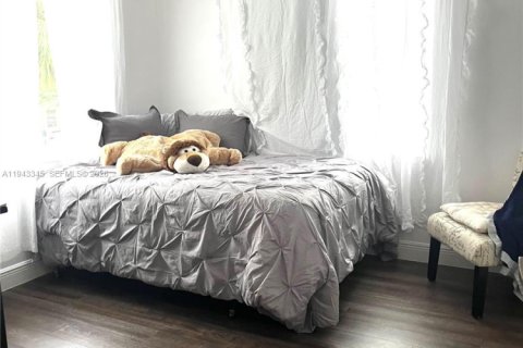 Снять в аренду виллу или дом в Плантация, Флорида 3 спальни, 212.37м2, № 2005895 - фото 11