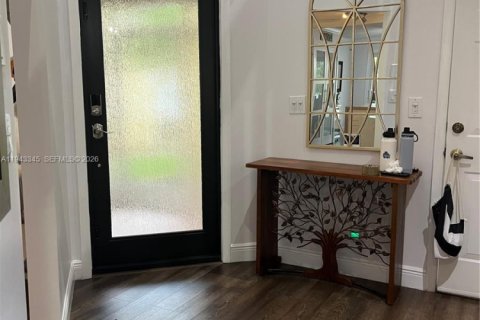 Снять в аренду виллу или дом в Плантация, Флорида 3 спальни, 212.37м2, № 2005895 - фото 10