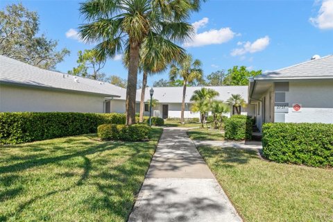 Condo in Clearwater, Florida, 2 bedrooms  № 1527625 - photo 2
