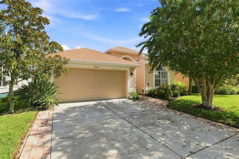 Villa ou maison à vendre à Wesley Chapel, Floride: 3 chambres, 185.15 m2 № 2354281 - photo 2