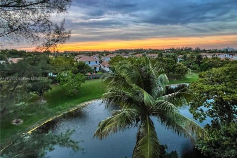 Copropriété à vendre à Miami, Floride: 2 chambres, 89 m2 № 1969233 - photo 26
