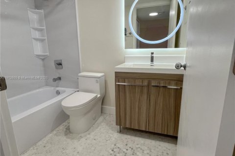 Copropriété à vendre à Miami, Floride: 2 chambres, 89 m2 № 1969233 - photo 16