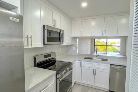 Copropriété à vendre à Miami, Floride: 2 chambres, 89 m2 № 1969233 - photo 8