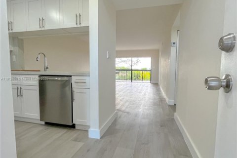 Copropriété à vendre à Miami, Floride: 2 chambres, 89 m2 № 1969233 - photo 5