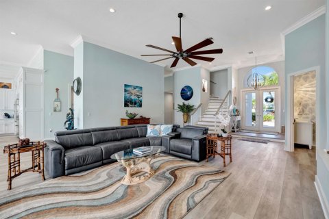 Casa en venta en Port St. Lucie, Florida, 5 dormitorios, 448.25 m2 № 2081640 - foto 9