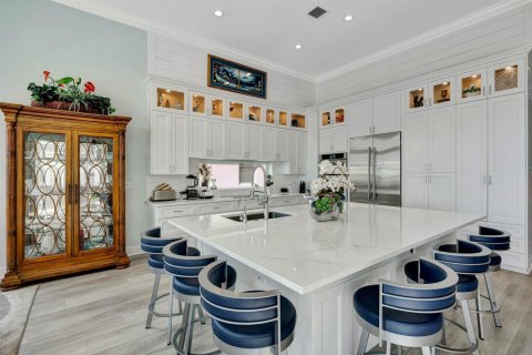 Casa en venta en Port St. Lucie, Florida, 5 dormitorios, 448.25 m2 № 2081640 - foto 13