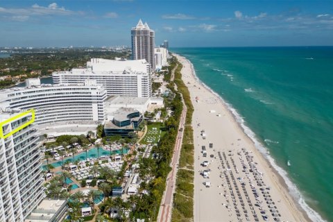 Condominio en Miami Beach, Florida, 4 dormitorios  № 2039660