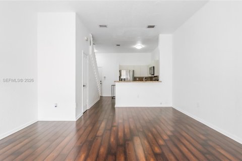 Купить таунхаус в Майами, Флорида 3 спальни, 159.05м2, № 2005455 - фото 13