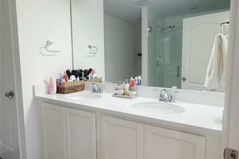 Townhouse in Davenport, Florida 3 bedrooms, 149.48 sq.m. № 1787335 - photo 17
