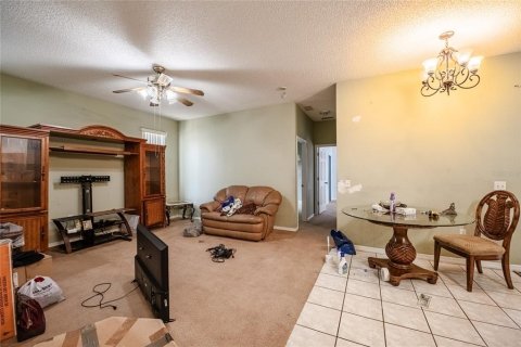 Villa ou maison à vendre à Kissimmee, Floride: 4 chambres, 175.86 m2 № 2137198 - photo 13