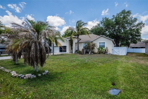 Villa ou maison à vendre à Kissimmee, Floride: 4 chambres, 175.86 m2 № 2137198 - photo 3