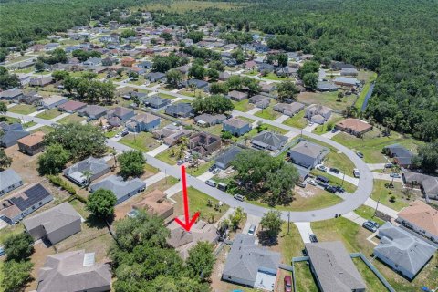 Villa ou maison à vendre à Kissimmee, Floride: 4 chambres, 175.86 m2 № 2137198 - photo 6