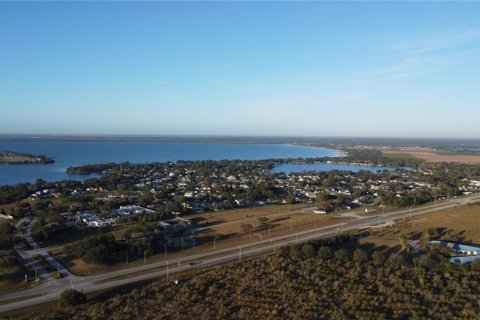 Commercial property in Lake Placid, Florida 731.51 sq.m. № 1534950 - photo 8