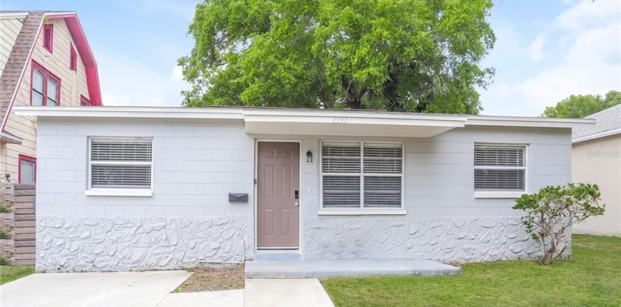 Casa en Saint Petersburg, Florida 3 dormitorios, 109.62 m2 № 1866044
