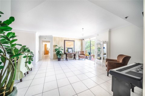 Copropriété à vendre à Miami, Floride: 2 chambres, 95.69 m2 № 2084281 - photo 10