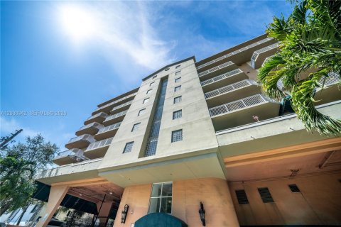 Copropriété à vendre à Miami, Floride: 2 chambres, 95.69 m2 № 2084281 - photo 28