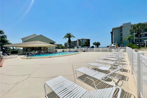 Condominio en alquiler en Port Richey, Florida, 2 dormitorios, 95.22 m2 № 1589672 - foto 13