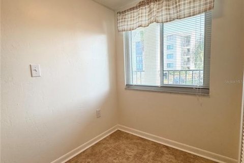 Condominio en alquiler en Port Richey, Florida, 2 dormitorios, 95.22 m2 № 1589672 - foto 25
