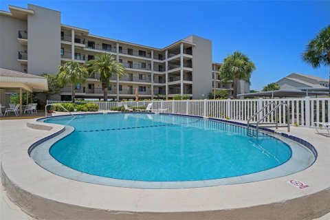 Condominio en alquiler en Port Richey, Florida, 2 dormitorios, 95.22 m2 № 1589672 - foto 11