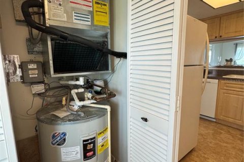 Condominio en alquiler en Port Richey, Florida, 2 dormitorios, 95.22 m2 № 1589672 - foto 29