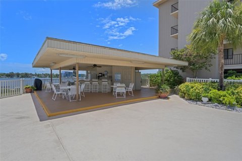 Condominio en alquiler en Port Richey, Florida, 2 dormitorios, 95.22 m2 № 1589672 - foto 12
